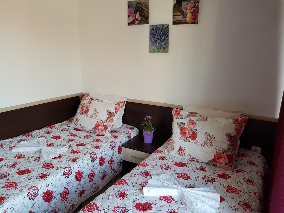 Family Aparthotel Vintegra Burgas Stad Buitenkant foto